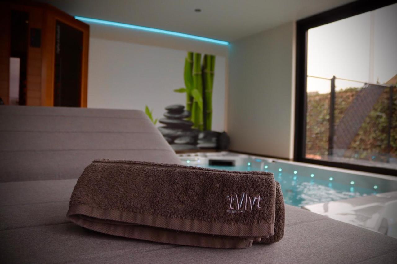 'T Vlyt Vakantiehuis-Wellness Riemst Exterior photo